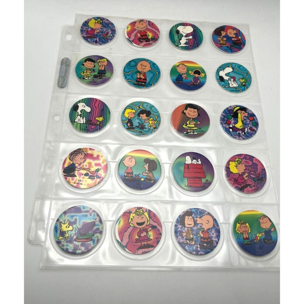 Peanuts Charlie Brown Snoopy Pogs Lot of 38 Vintage Caps Game Pieces